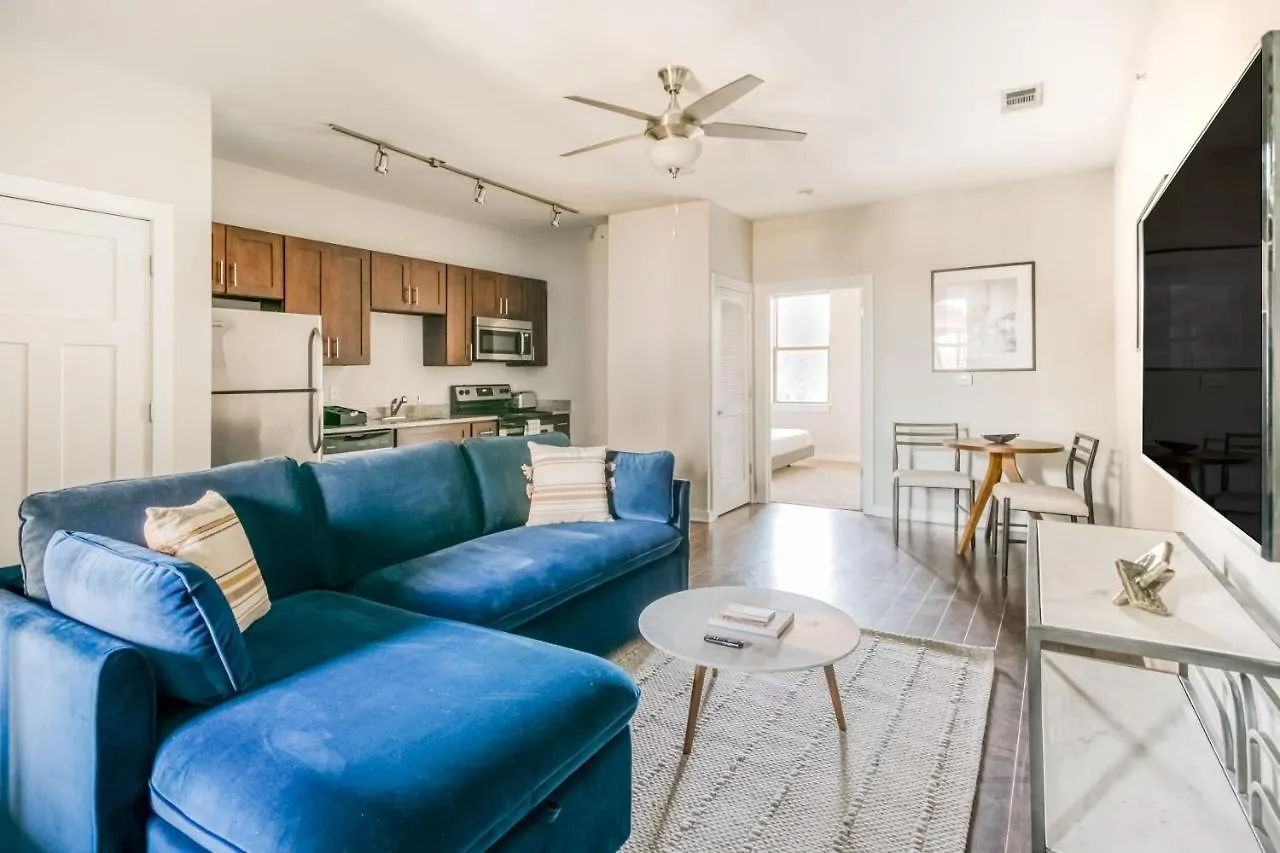 Apartment Cozysuites Musicrow Classy 1Br W Free Parking 09 Nashville