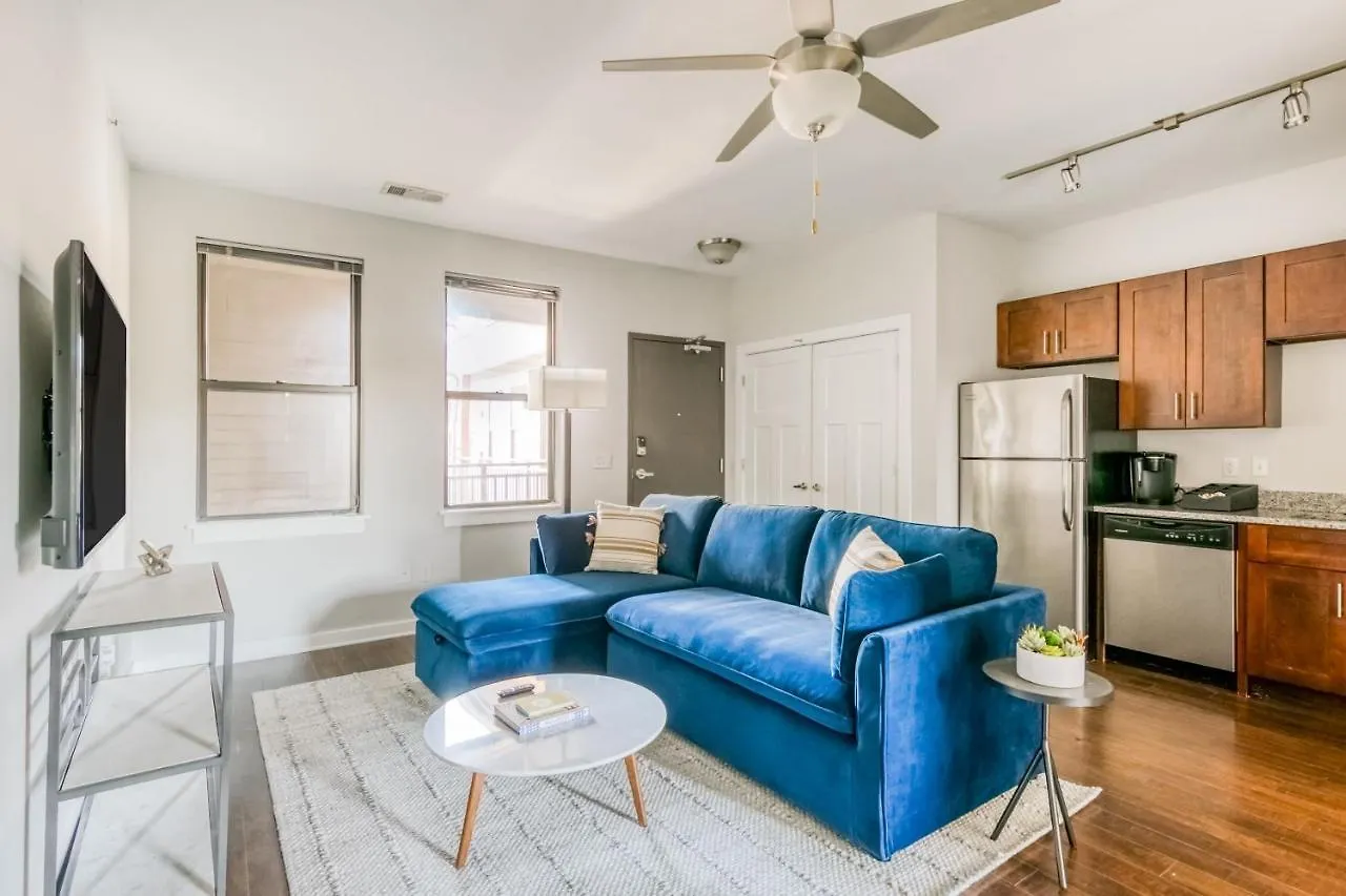 Apartment Cozysuites Musicrow Classy 1Br W Free Parking 09 Nashville United States