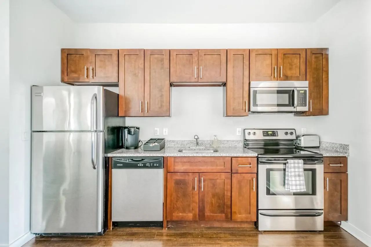 Apartment Cozysuites Musicrow Classy 1Br W Free Parking 09 Nashville